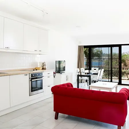 Tilkicik Yali Daireleri Yalikavak Apartament